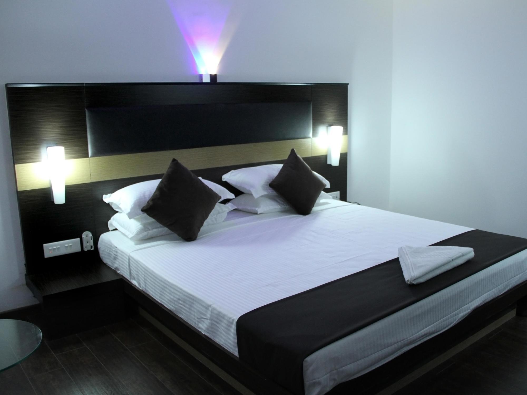 Hotel The Home Tirupur Exterior foto